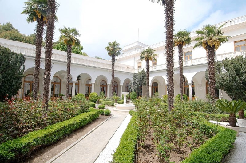 Italian courtyard of Livadia Palace