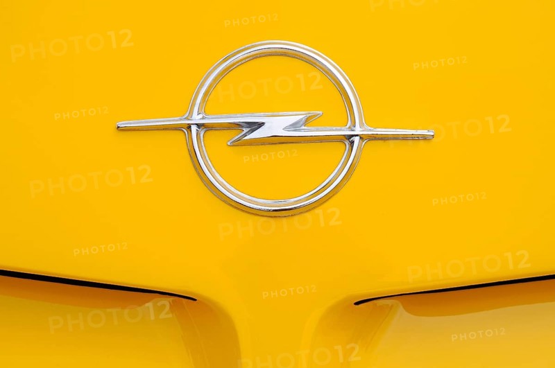 Opel logo