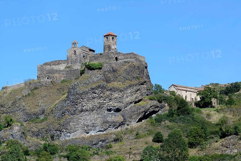 Saint Ilpize castle and the chapel