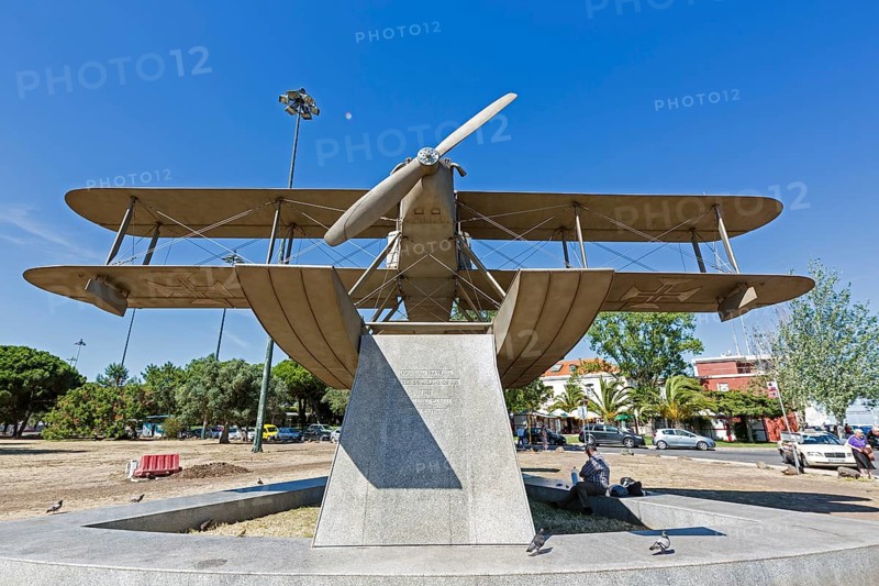 Monument with the seaplane Santa Cruz