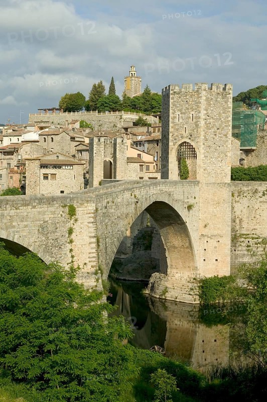 Fortified bridge