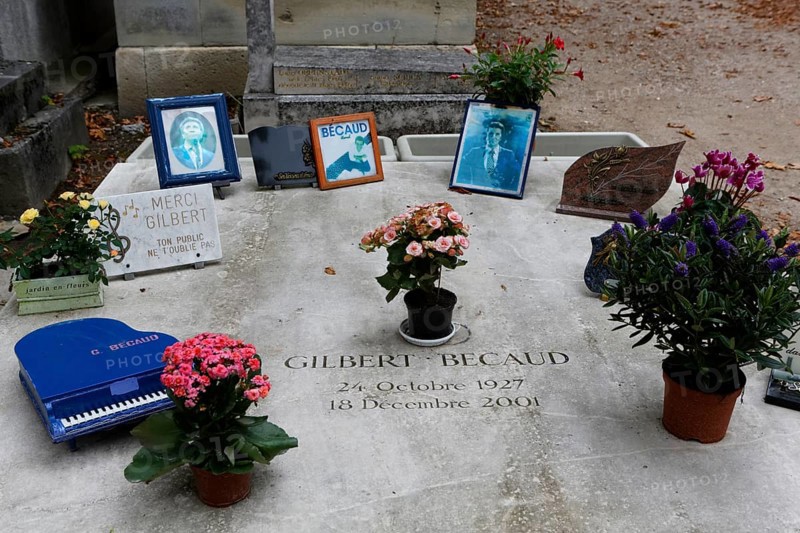 Tomb of Gilbert Becaud