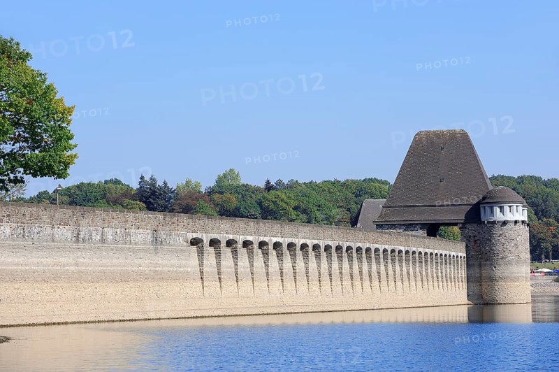 Moehnetalsperre dam on lake Moehnesee
