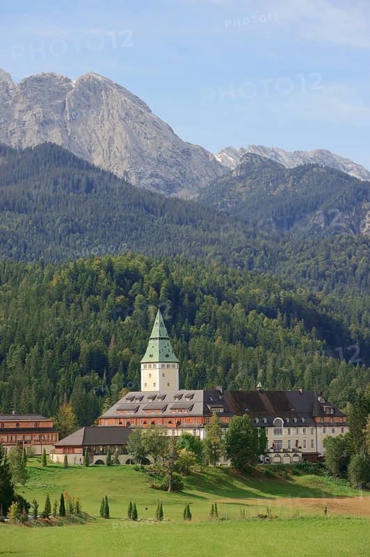 Schloss Elmau luxury spa in front of the Wetterstein Mountains