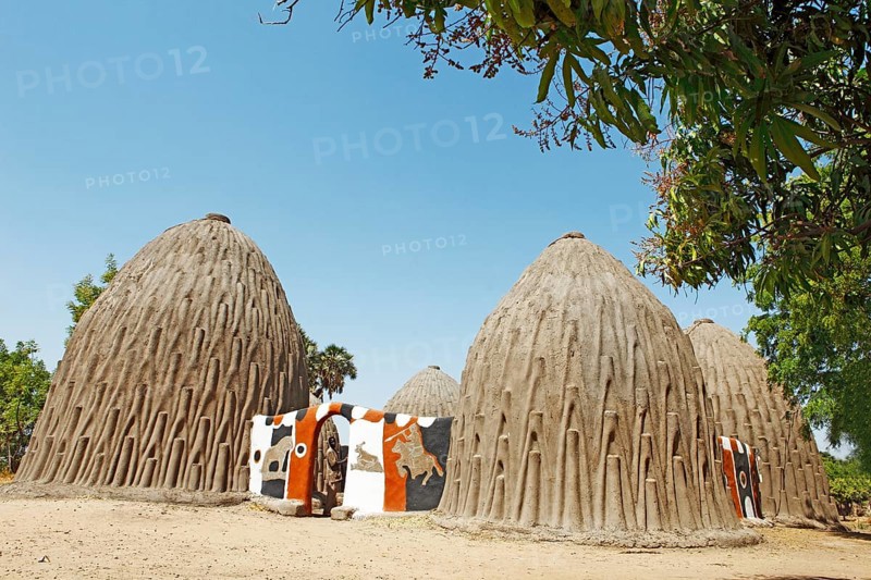 Traditional houses of the Mousgoum fishermen