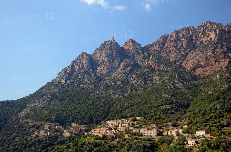 The small village of Ota in the mountains of Corsica