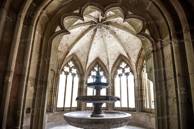 Fountain house