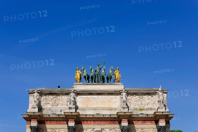 Quadriga on top of the Arc de Triomphe du Carrousel near the Louvre