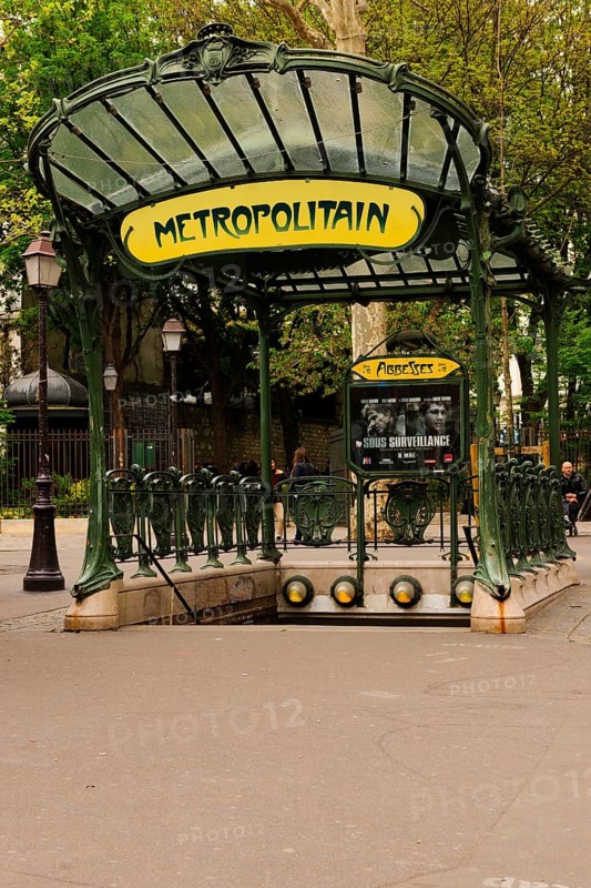 Entrance to the Metro