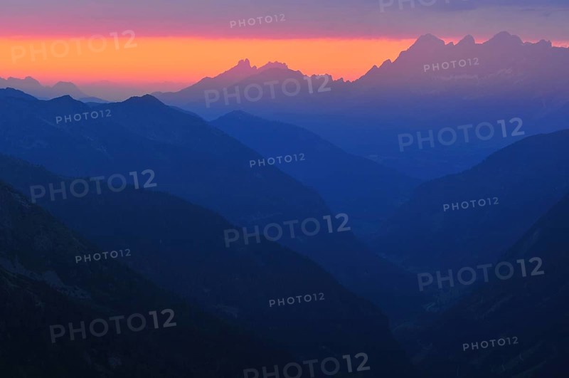 View of the Bischofsmutzen peaks