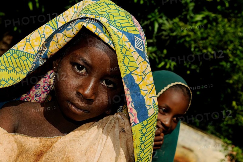 Young girl from the village of Idool