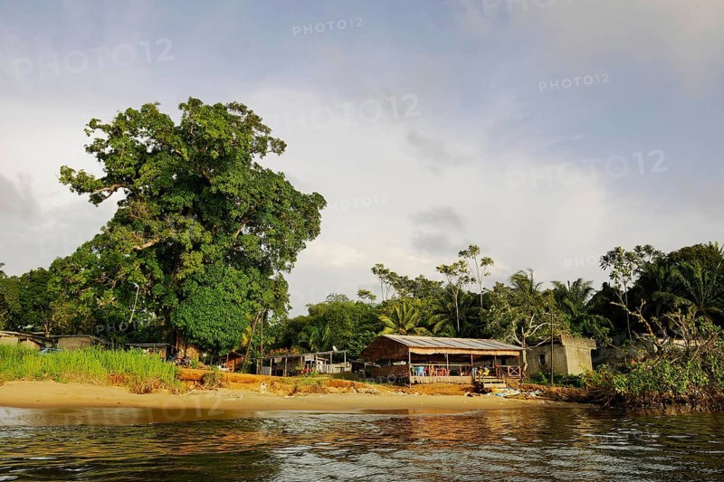Restaurant on the Lobe River