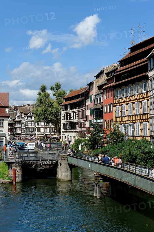 View from the Quai des Moulins with the L'Ill River