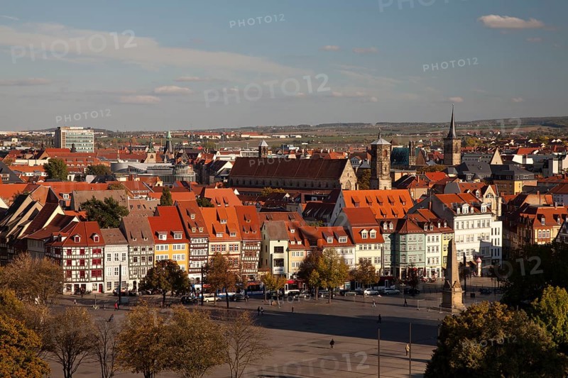 View from Petersberg hill across the town with Domplatz square