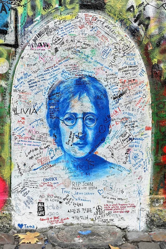 John Lennon wall