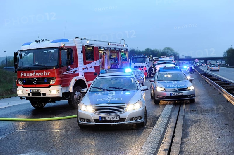 Fatal road traffic accident caused by a wrong-way driver on the A 81 motorway