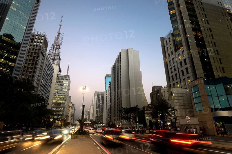 Avenida Paulista at night