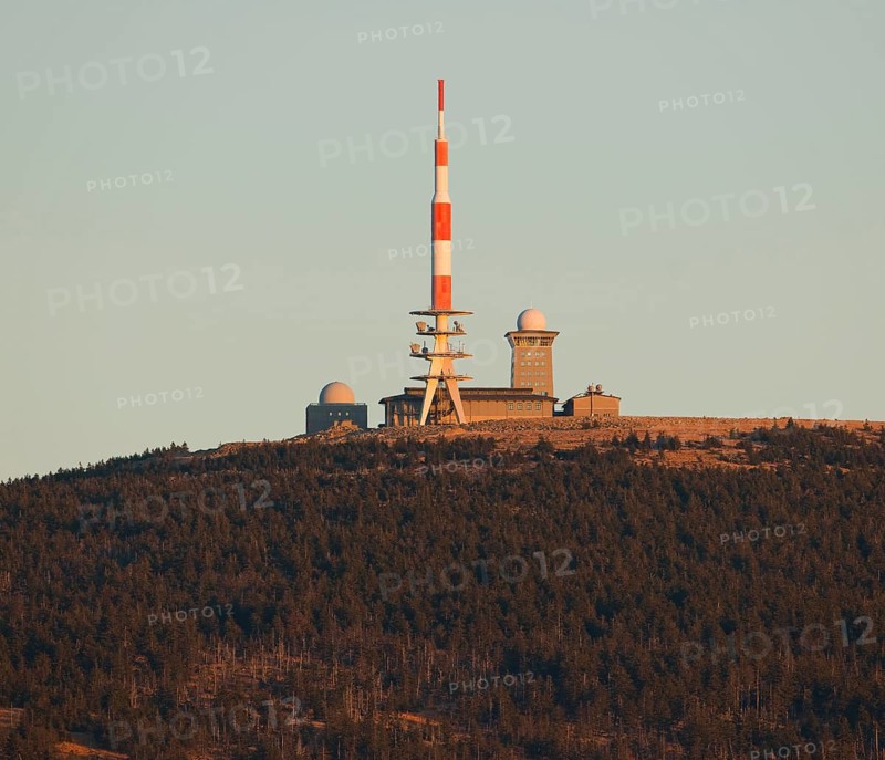Summit plateau of Brocken Mountain with an antenna mast and Brockenhaus