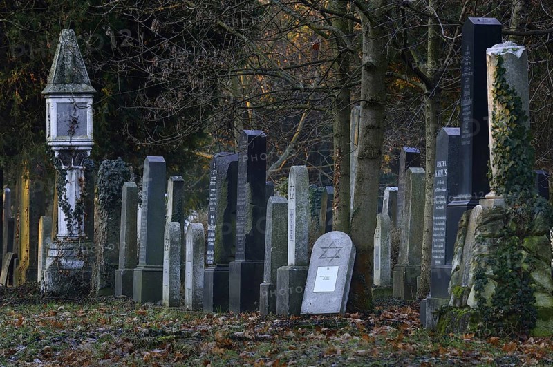 Old Jewish cemetery