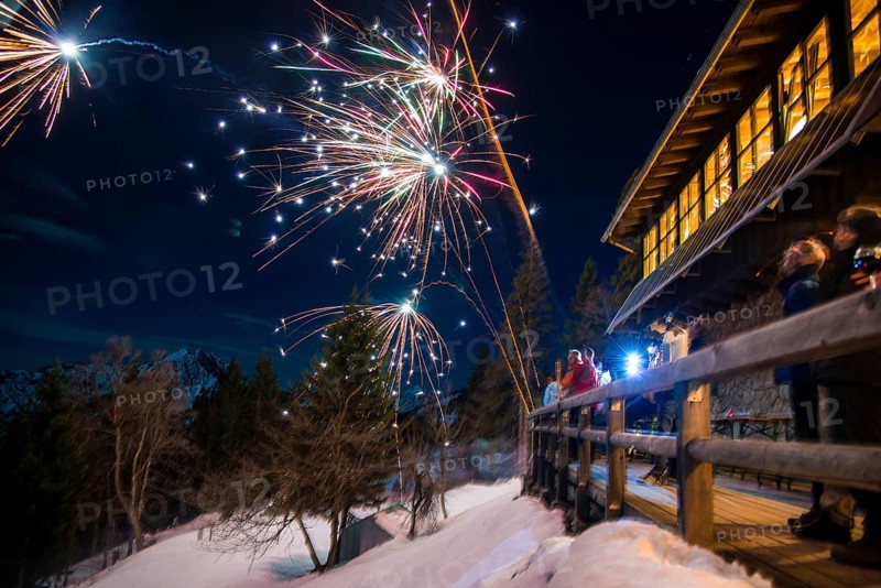 New Year's Eve fireworks at Bruennsteinhaus mountain lodge