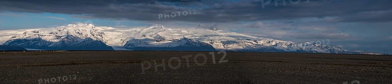 Vatnajoekull Glacier with alluvial plains