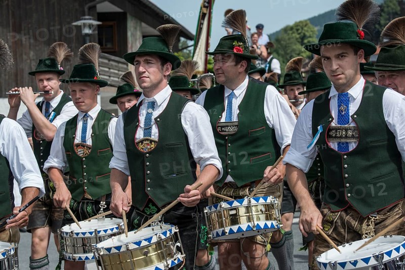 Drummers at the Oberlandler Gauverband costume parade