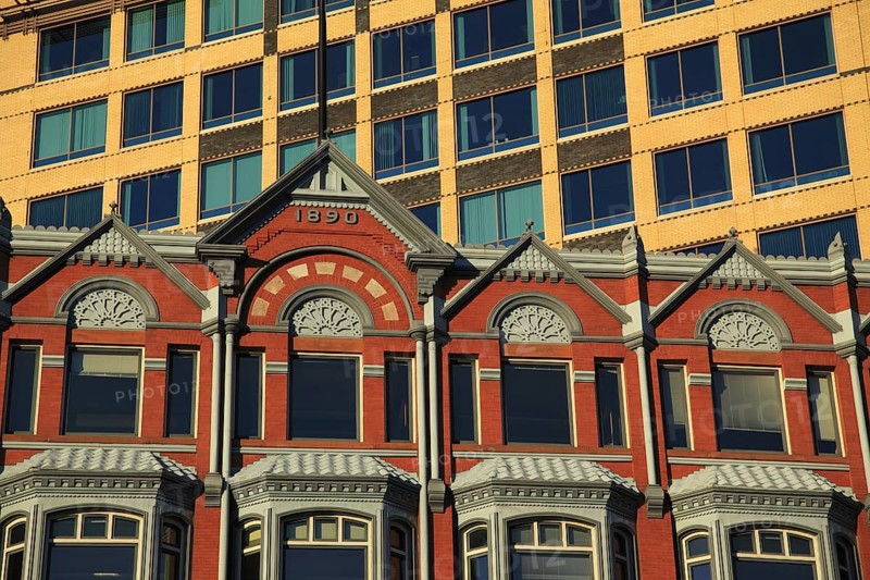 Historical building with architectural details on Elgin Street