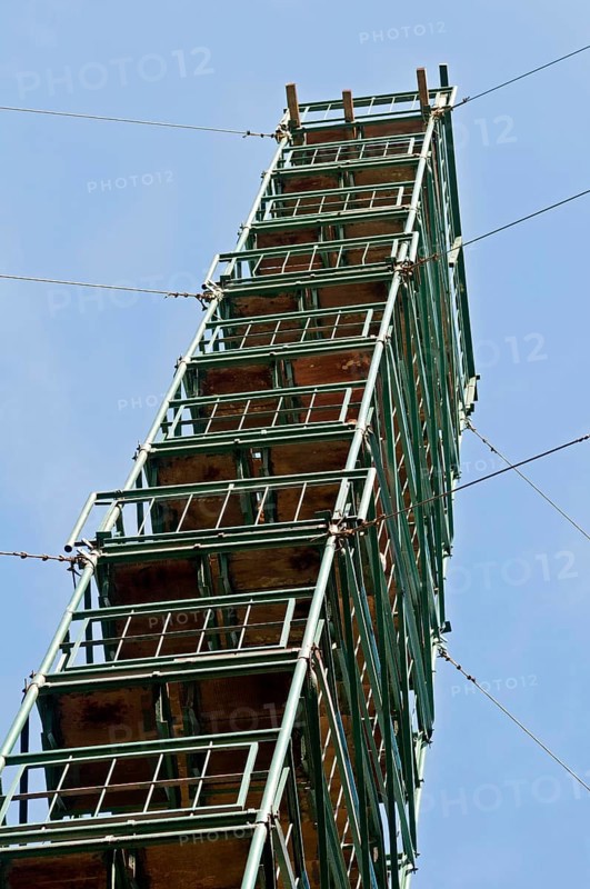 Observation tower at the Posada Amazonas Lodge