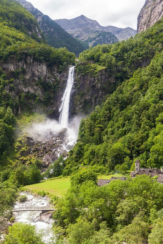 Waterfall of Foroglio with views of the village