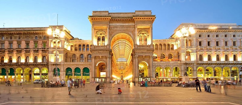 Triumphal Arch to the Cathedral Square