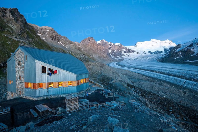 Cabane de Pannossiere refuge