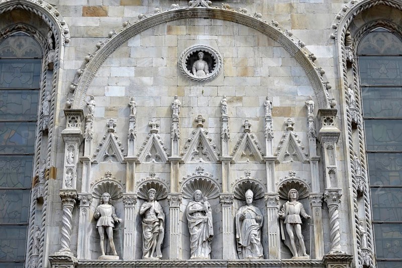 Statues above the entrance portal