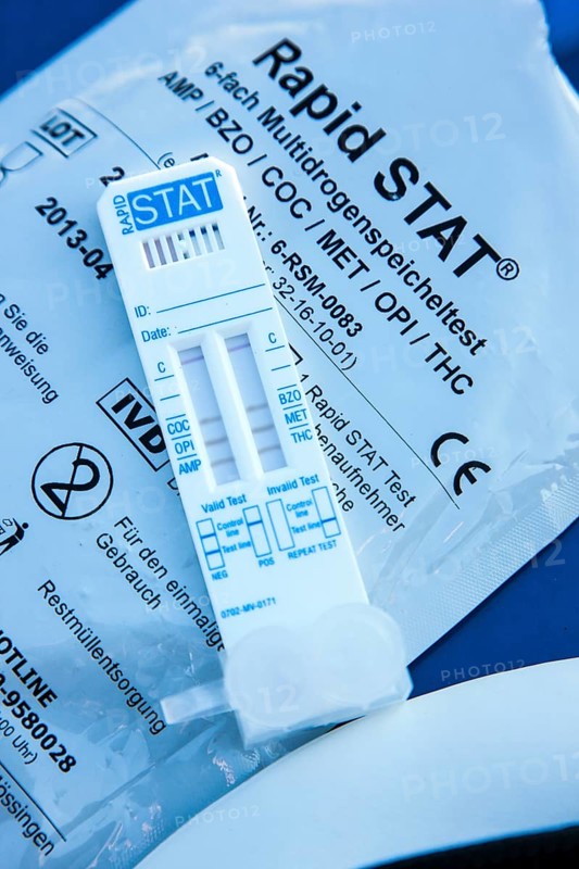 Instant drug test kit