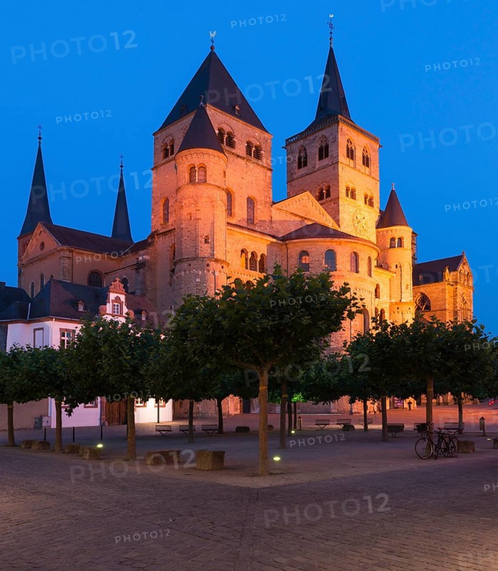 Trier Cathedral and the Gothic Church of Our Lady at dusk