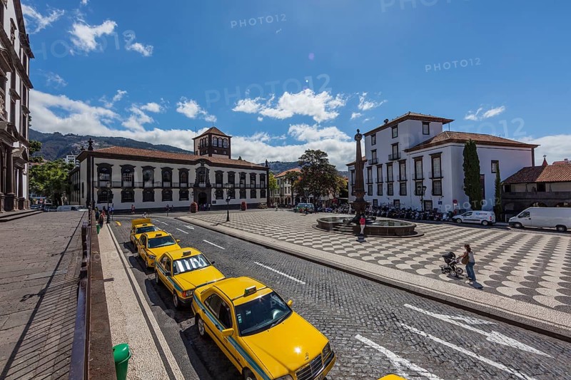Taxis waiting at the town hall or Camara Municipal of Funchal