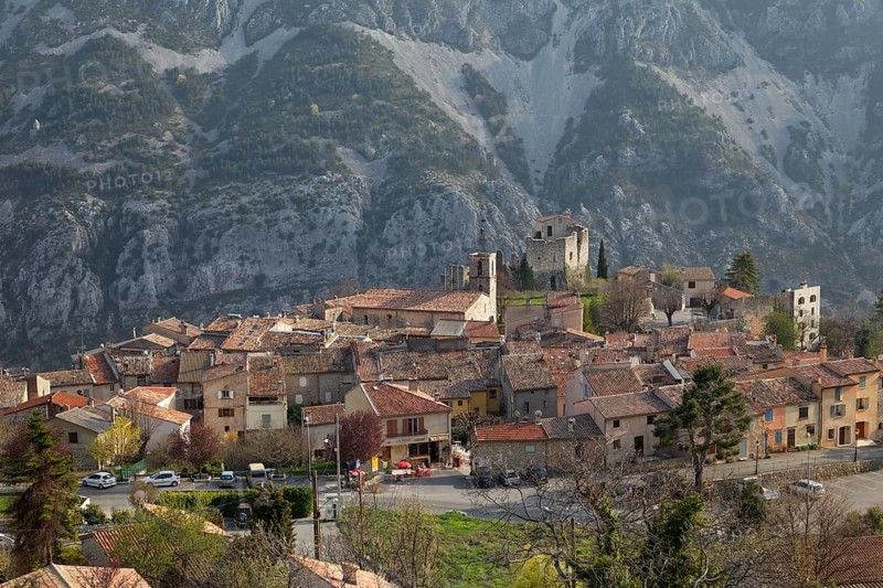 Mountain village of Greolieres