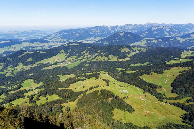 View from Mount Vordere Niedere towards the north