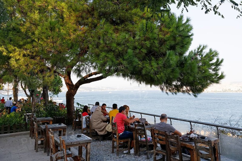 Tea garden in Gulhane-Park overlooking the Bosphorus