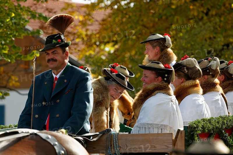 Leonhardiritt procession