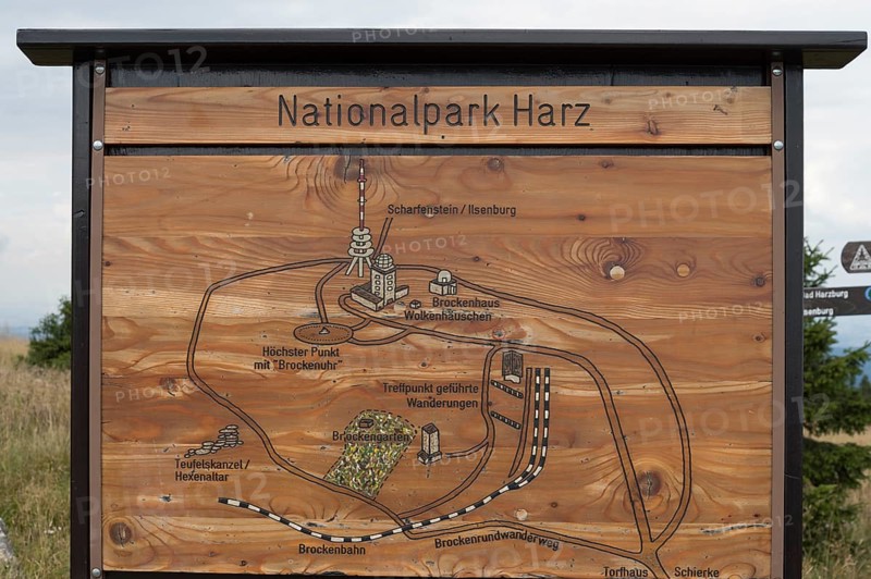 Map of the Mt Brocken summit plateau area