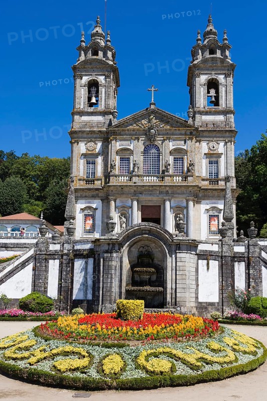 Igreja do Bom Jesus from Terreiro de Moises