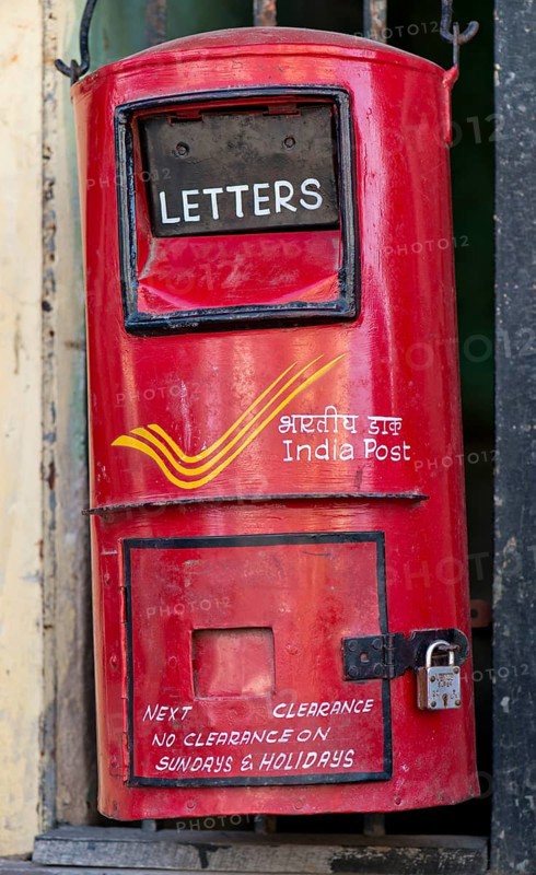 Hand painted mailbox of India Post