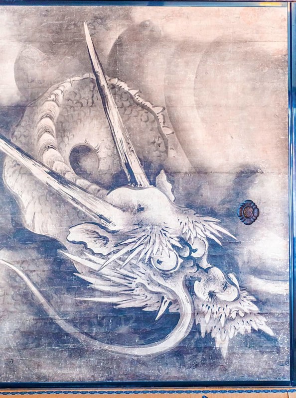 Dragon on a paper wall