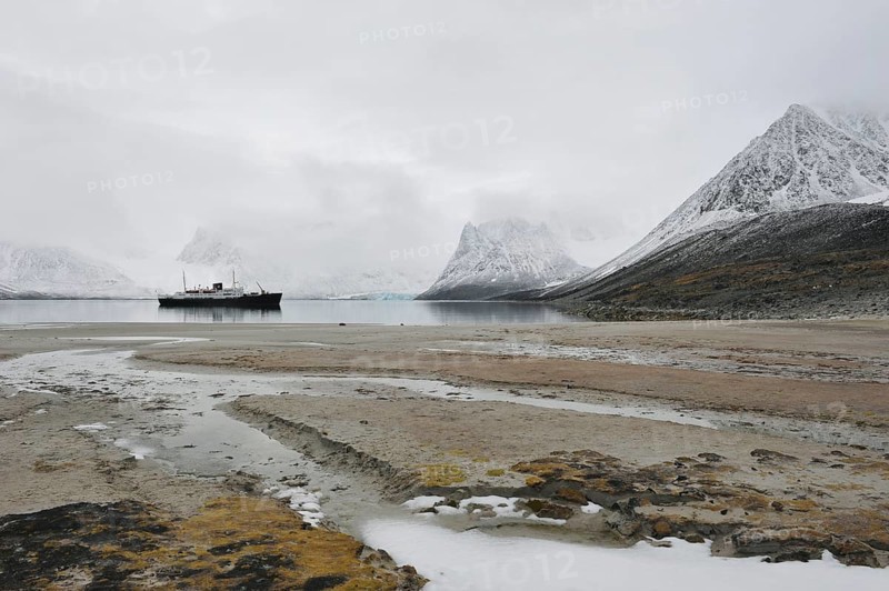 Passenger ship MS Nordstjernen in a Svalbard bay