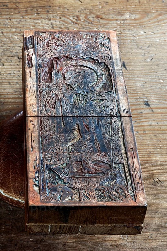 Relief printing plate made of wood with a Christian motif by Duerer