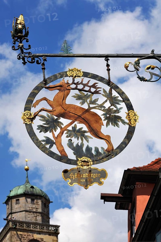 Hanging sign of the guesthouse and former Brauner Hirsch brewery