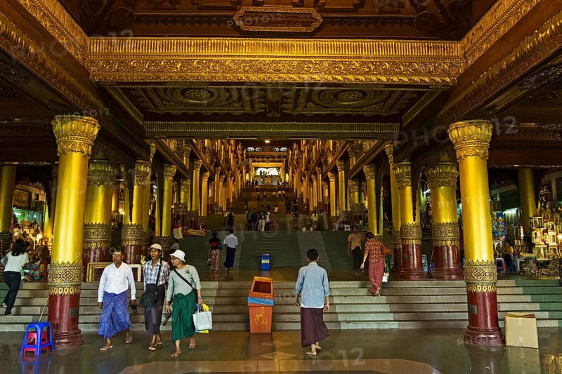 Entrance to Shwedagon Pagoda