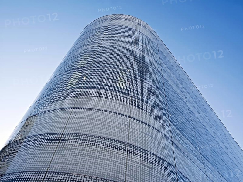 Glass facade of the Forum Confluentes