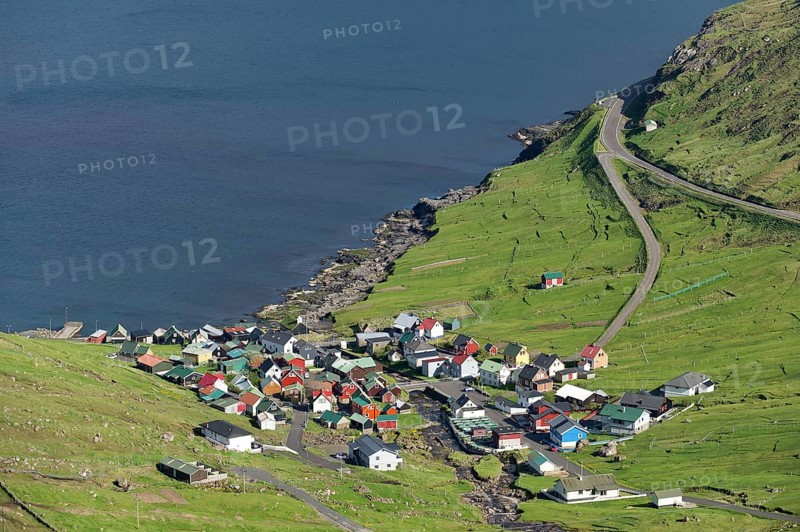 Funningur village