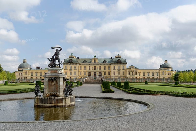 Fountain in the palace gardens